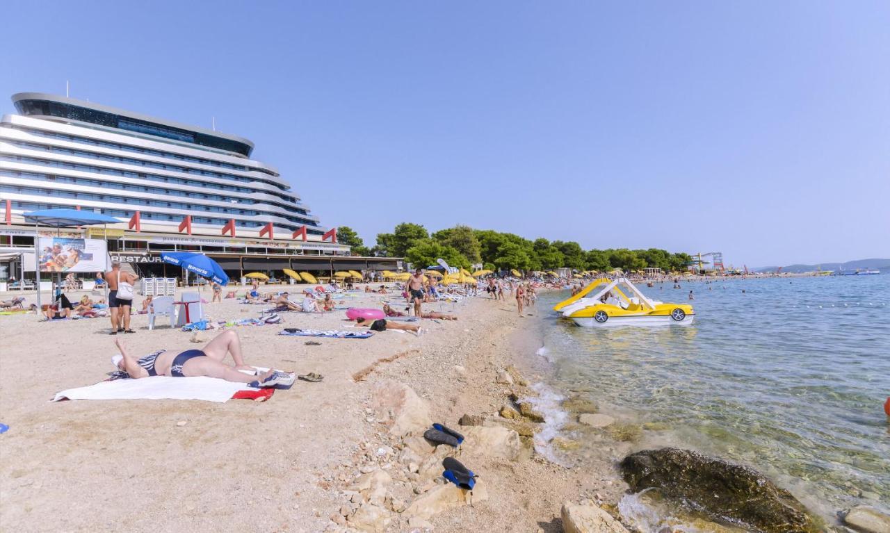 Apartments Mira I Vodice Exteriör bild